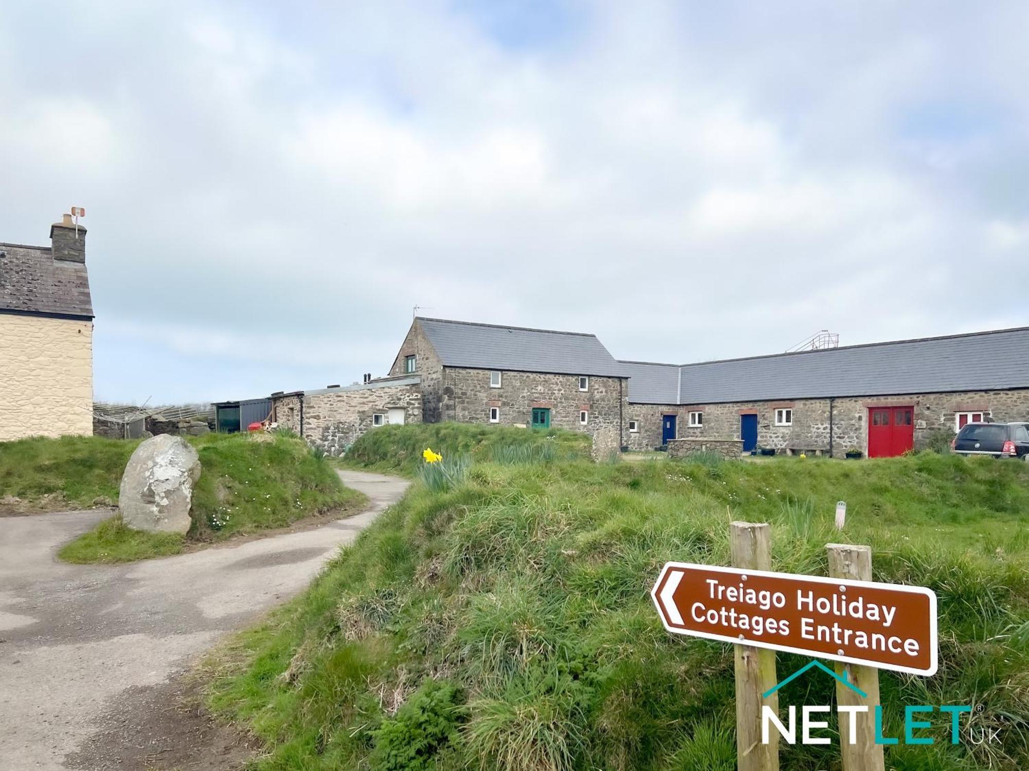 Ty Helygen - A Beautiful Rural Cottage In St Davids Экстерьер фото